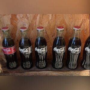 6 Pack 1993 Grand Canyon Coca-Cola Bottle & 1999 Christmas Santa/dog Sealed